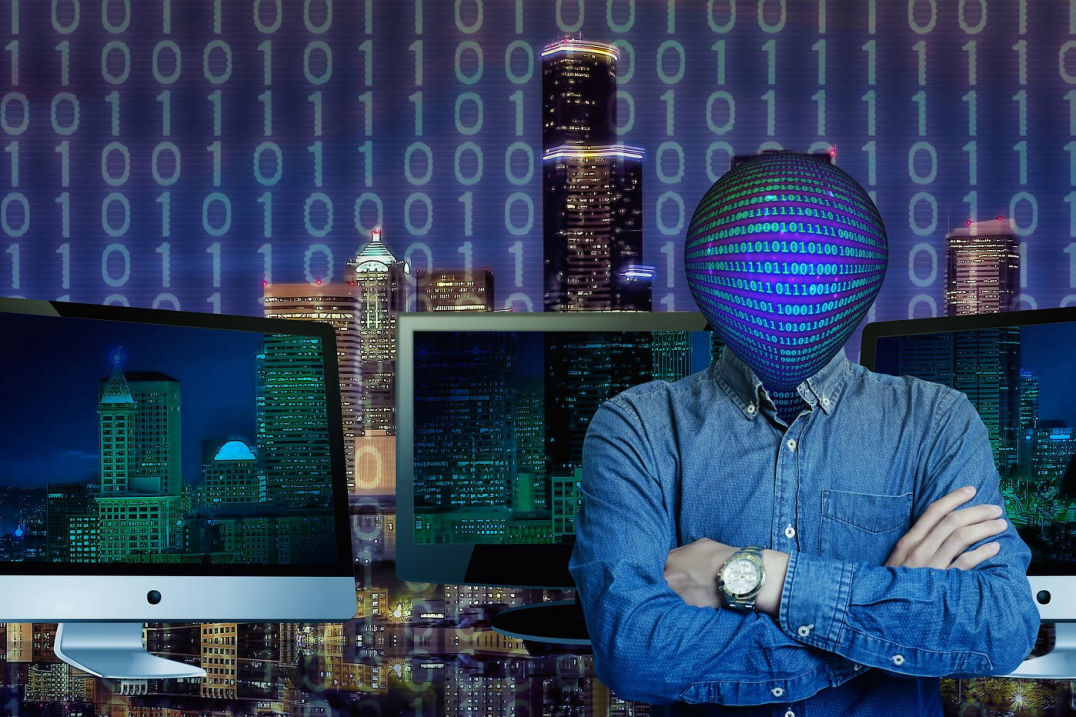 Ein digitalisierter Kopf in einem digitalen Büro: Konzepte und Strategien für digitales Marketing, Webdesign, Internet-Präsenzen, Landingpages, Funnel etc.